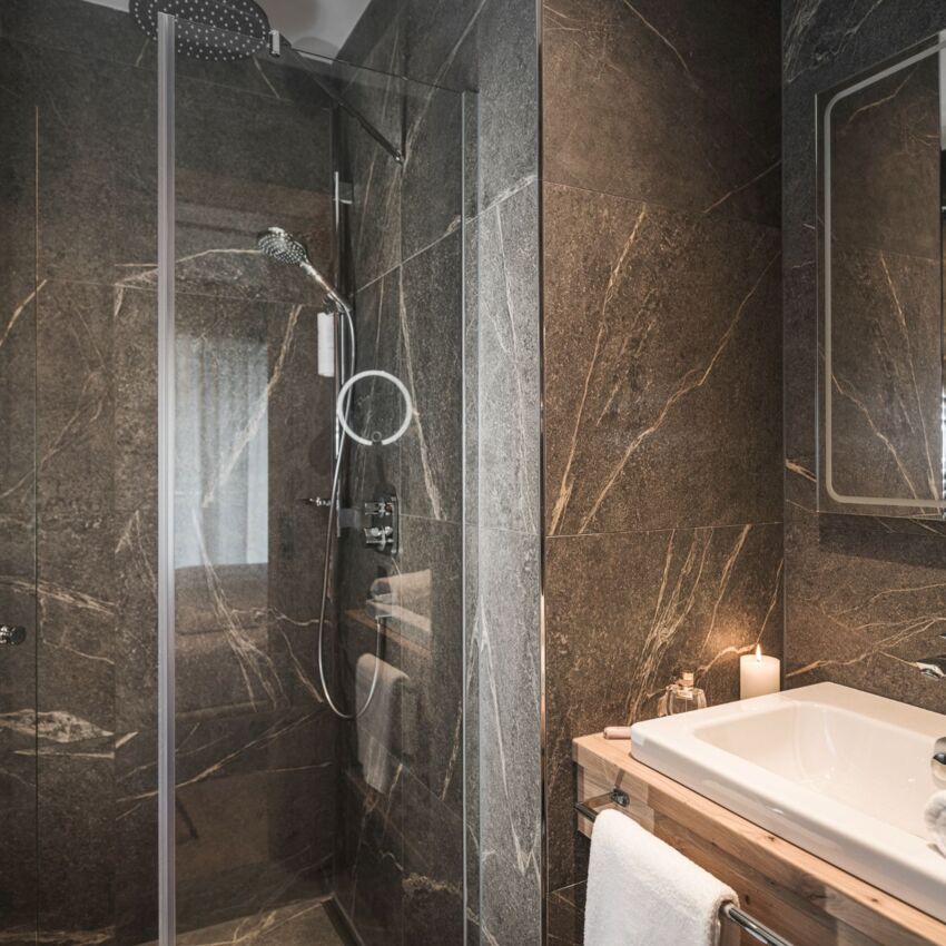 Badezimmer im Apartment Penken im Schrofenblick Alpen Resort