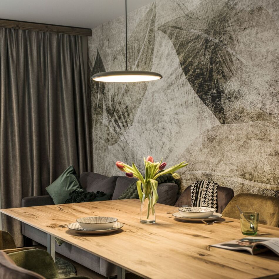 Wohnbereich im Apartment Penken im Schrofenblick Alpen Resort